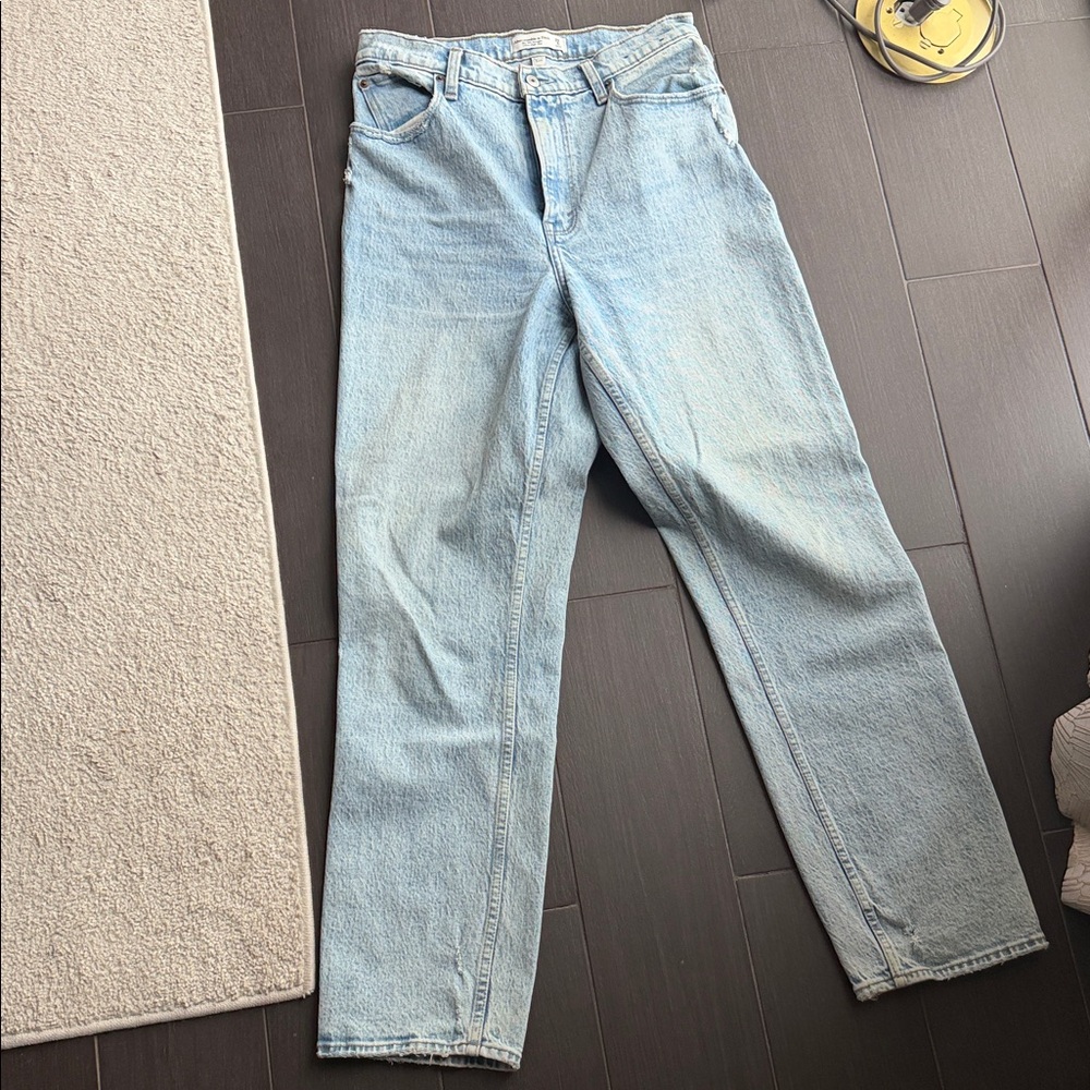 Abercrombie curve love jeans